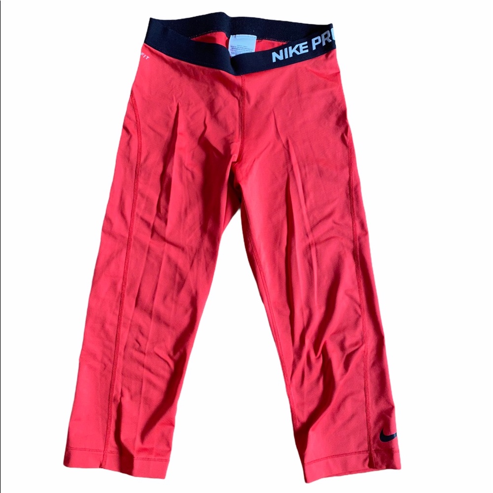 Nike Pro Cropped Active Leggings